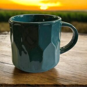 Starbucks Coffee 2014 Scalloped Texture Teal Green Stackable Mug 14 oz Cup